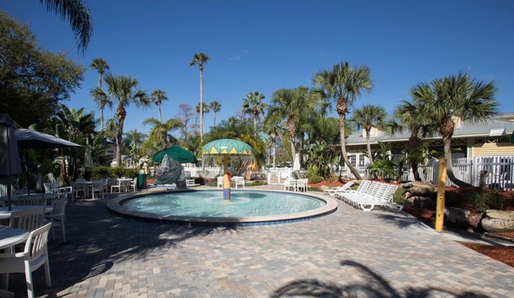 Tropical Palms Premium Two-Bedroom Loft Cottage 77 Orlando Kültér fotó